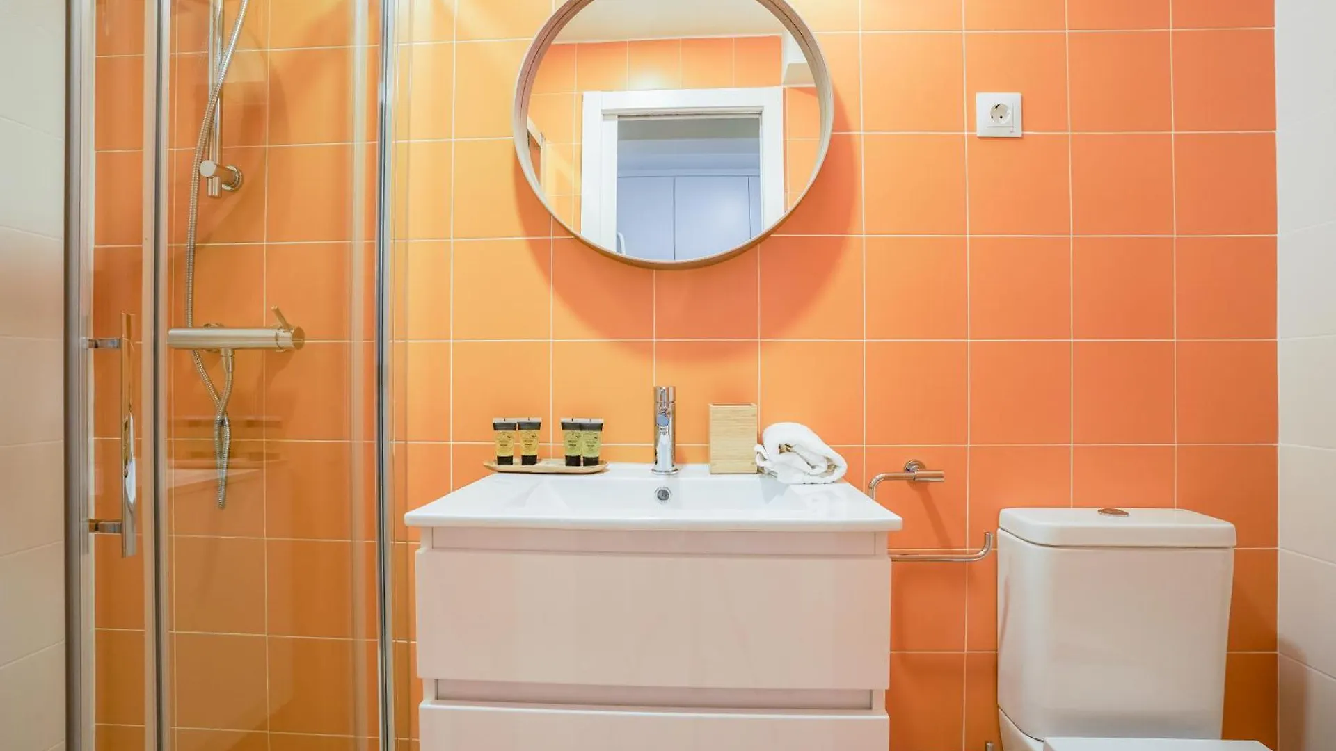Daire Modern Duplex-2Bedrooms 2Bathrooms-Ventas Madrid İspanya