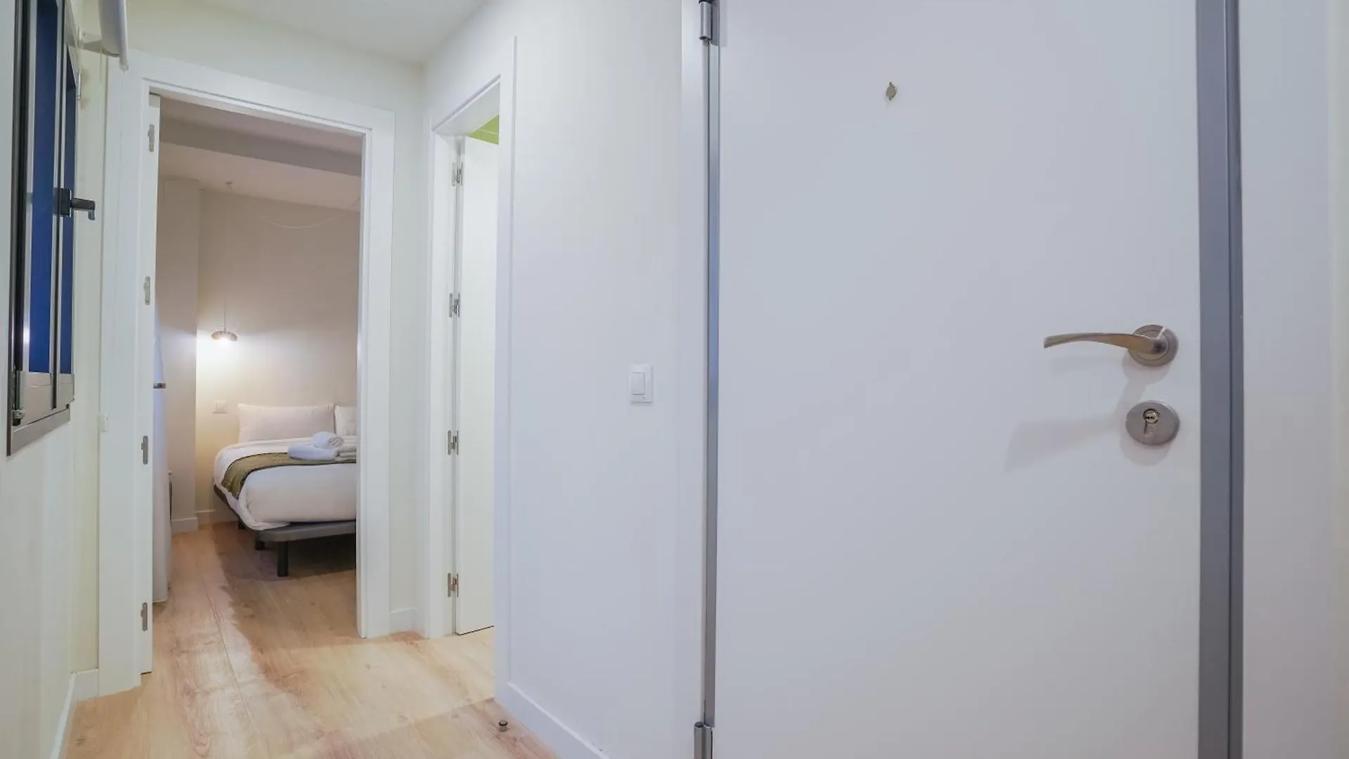 Modern Duplex-2Bedrooms 2Bathrooms-Ventas Madrid