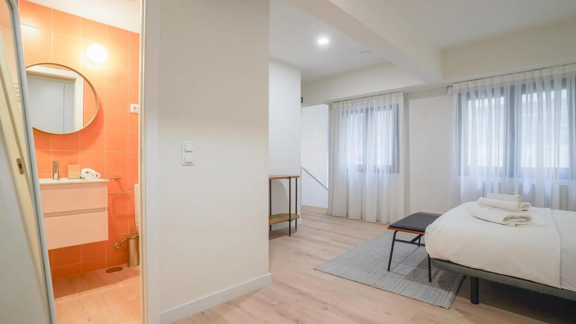Modern Duplex-2Bedrooms 2Bathrooms-Ventas Madrid 0*,